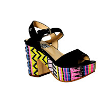 Босоножки женские