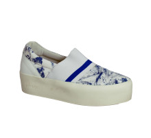 Слипоны женские белые